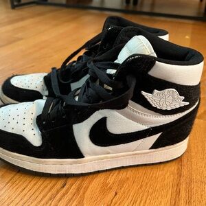Size 7- Jordan 1 Retro High OG Twist, Pony 2019 Black & White 1 sneakers